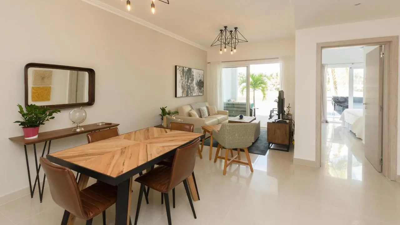 Cocotal Lake Village B102 - Golf Gated Community, Free Wi-Fi Punta Cana