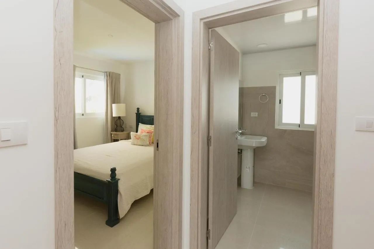 Hébergement de vacances Cocotal Lake Village B102 - Golf Gated Community, Free Wi-Fi Punta Cana