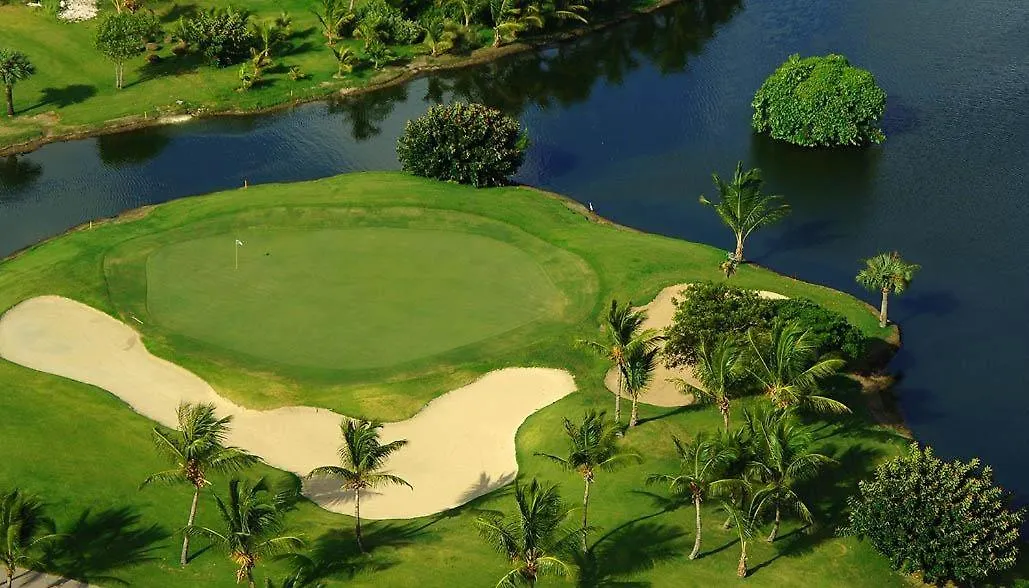 Cocotal Lake Village B102 - Golf Gated Community, Free Wi-Fi Punta Cana République dominicaine